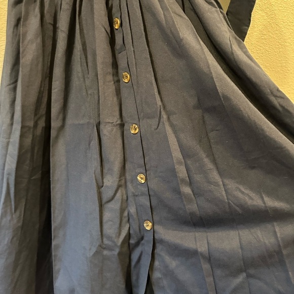 Shein navy embroidery design fall dress - Picture 3 of 6